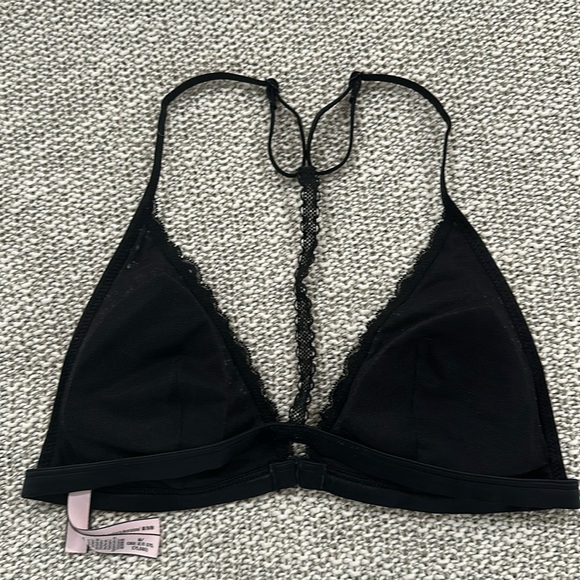 Victoria’s Secret - Black Daisy Lace Bralette - T Strap (Size Medium) - Picture 2 of 6